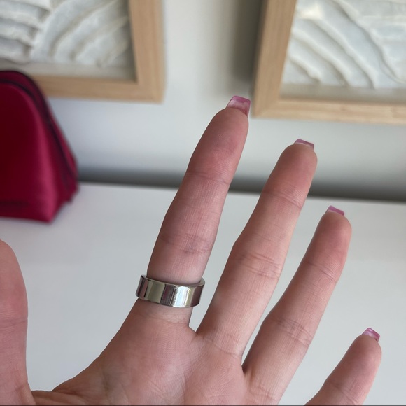 Fun Silver Twisted Ring - Picture 3 of 3